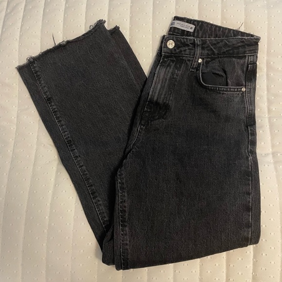 Zara jeans - Picture 1 of 4